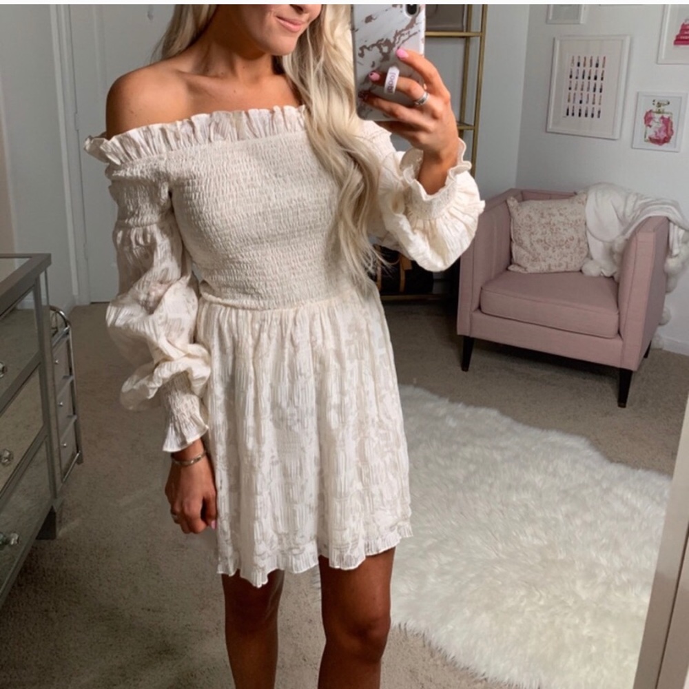 Cream off the shoulder Mini Dress